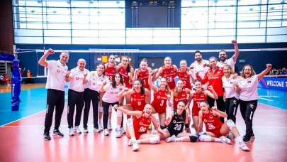 U19 Milli Kadın Voleybol Takımı yarı finalde