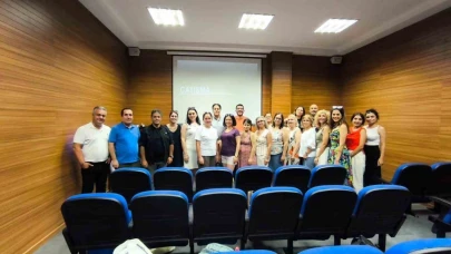 İzmir’de eğitim çalışanlarına ’İletişim ve Stres Yönetimi’ kursu