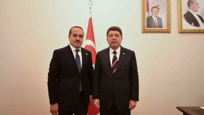 İzmir’e yeni adliye hizmet binası