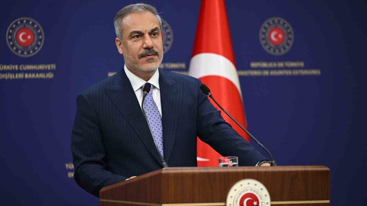Dışişleri Bakanı Fidan, El Salvadorlu mevkiidaşı Hill ile ortak basın toplantısı düzenledi