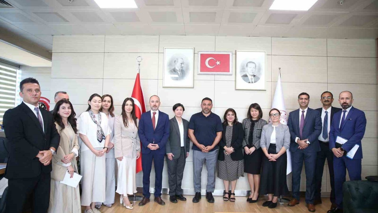 Asya Kalkınma Bankası heyetinden Gençlik ve Spor Bakanlığı’na ziyaret