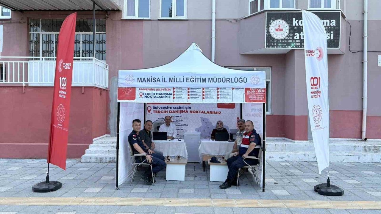 Gördes’te üniversite tercihi için, Rehberlik Destek Ünitesi noktası kuruldu