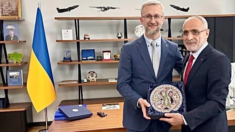 Cumhurbaşkanı Başdanışmanı Topçu, Ukrayna’nın Ankara Büyükelçisi Celal’i ziyaret etti