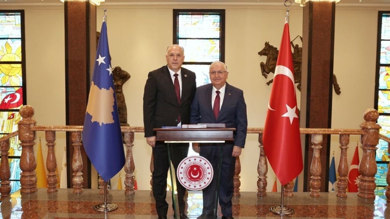 Bakan Güler, Kosova Bölgesel Kalkınma Bakanı Damka ile bir araya geldi