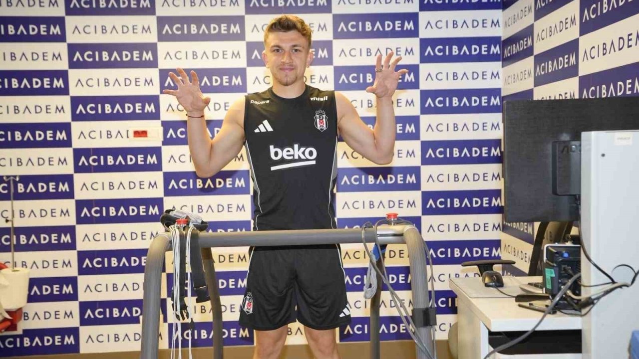 Beşiktaş'ın yeni transferi Rıdvan Yılmaz, sağlık kontrolünden geçti