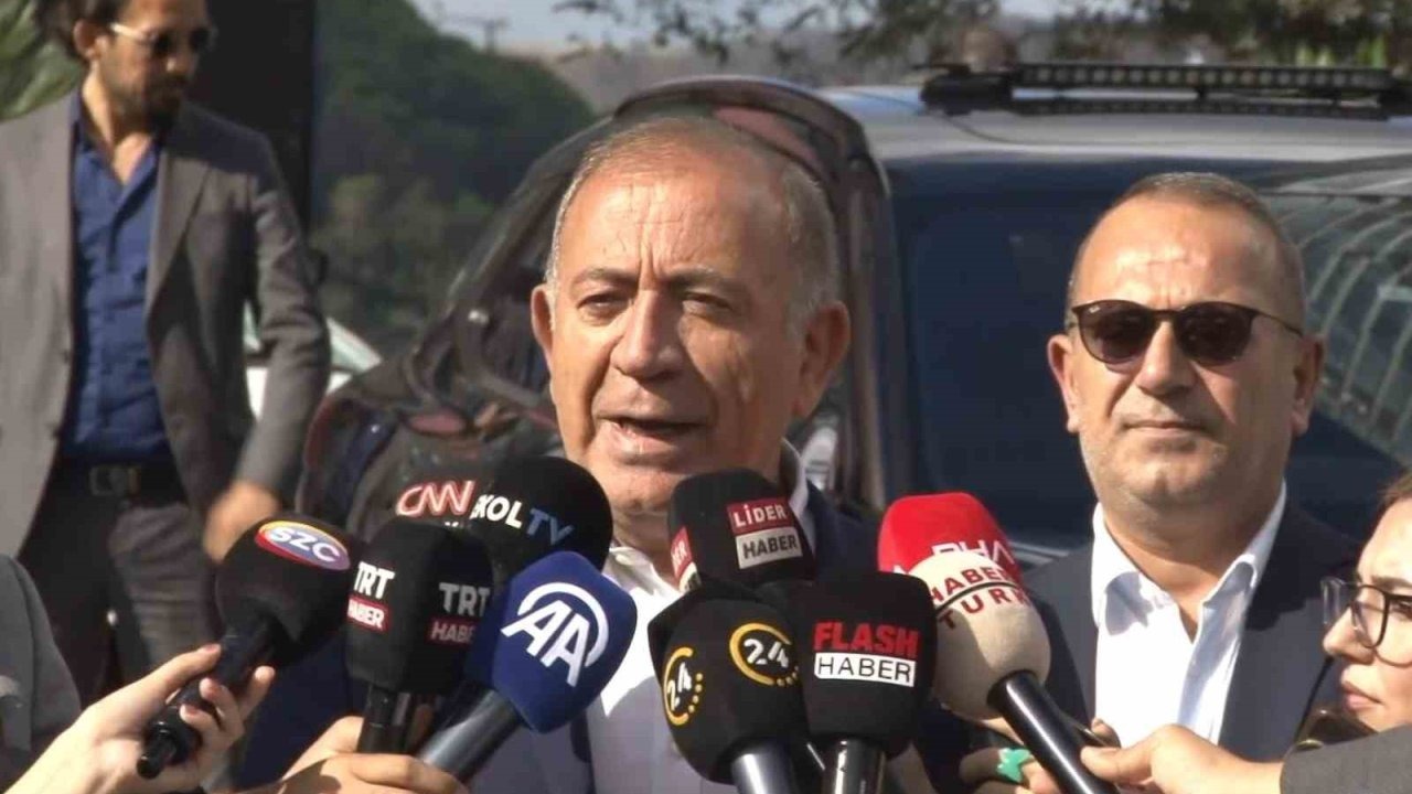 CHP'ye kayyum olarak atanan Tekin: "Mahkemelerden kurtulup yolumuza devam etmek için çaba sarf ediyoruz"