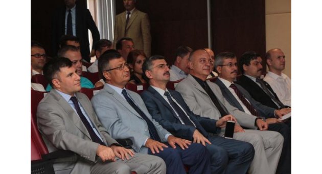 Adli yıl sitemlerle açıldı