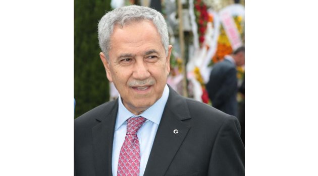 Arınç, Ak Parti kongresine katılmama nedenini açıkladı: Yerimi iyi tayin edememişler