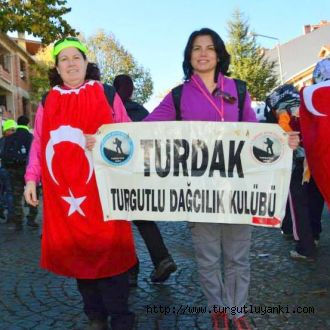 Ata'ya saygı tırmanışı bu yıl Ödemiş Bozdağ'da gerçekleşti
