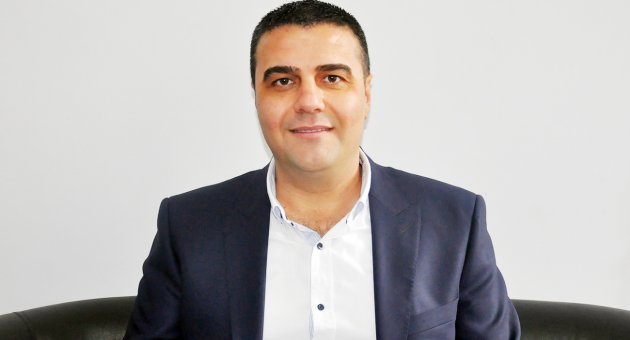 Başkan Ayhan adaylığını açıklıyor