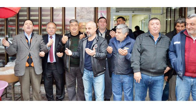 Başkan Coşkun ve yönetimi lokma döktürdü