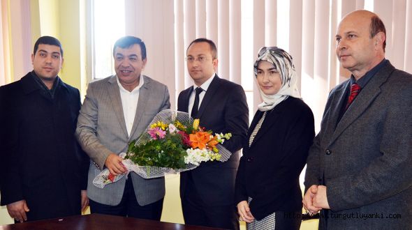 Başkan Orhan’dan Ak Parti yeni İlçe Başkanına  çiçek