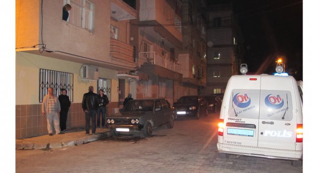 Genç bayanın üzerine niteliği bilinmeyen sıvı attılar
