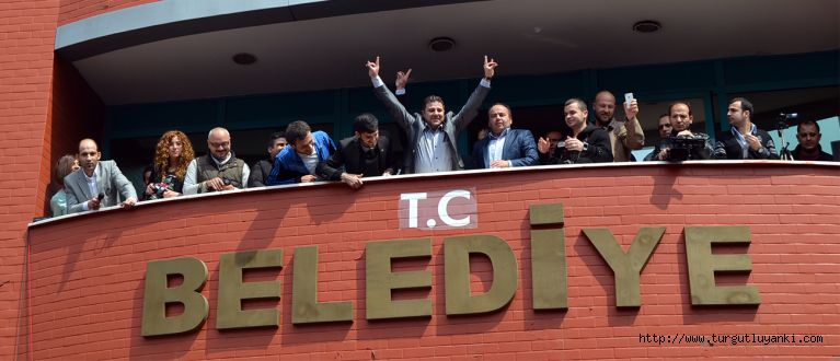 Belediyede ilk değişiklik T.C. yazısı