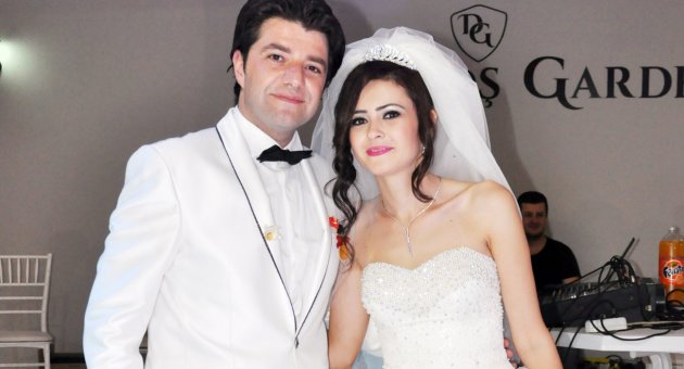 Buket – Ömer dünyaevine girdi