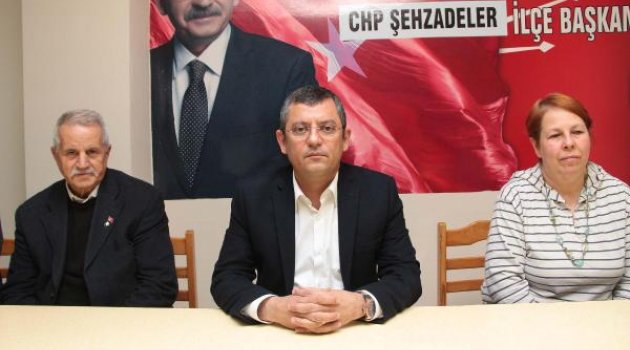 CHP'li Özel: Sersemce bu ülkeyi yönetmeye çalışan birileri bu işi beceremiyorlar