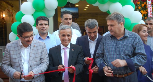 Defne Restaurant hizmete girdi ÖZEL Turgutlu Yankı