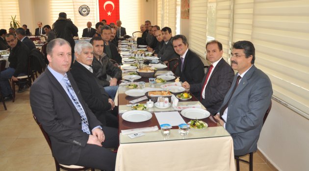 Türk Eğitim Sen şube başkanları Turgutlu’da buluştu