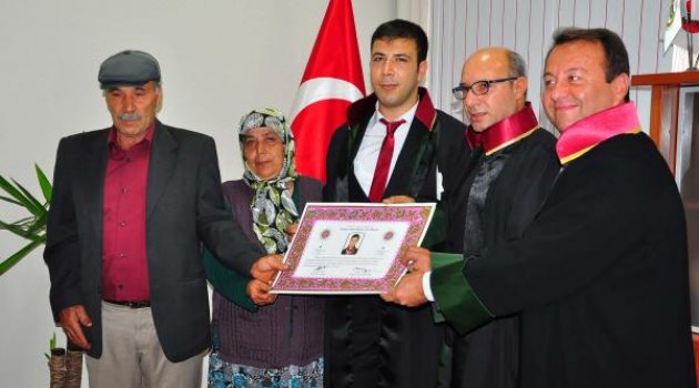 Genç avukatın mutlu günü