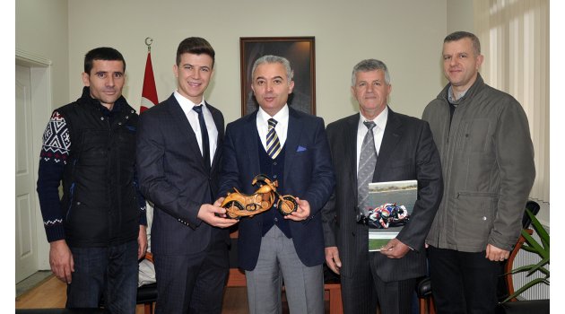 Genç Furkan’dan Kaymakam Turan’a ziyaret