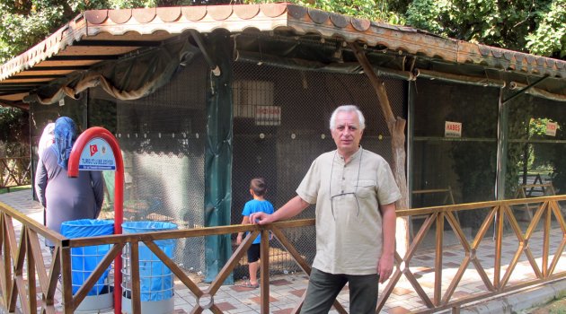 Hayvanat Bahçesinin kapatılması için dilekçe