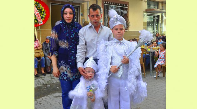 Kanık ailesinin mutlu günü