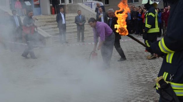 Kaymakamlık personeline  yangın eğitimi