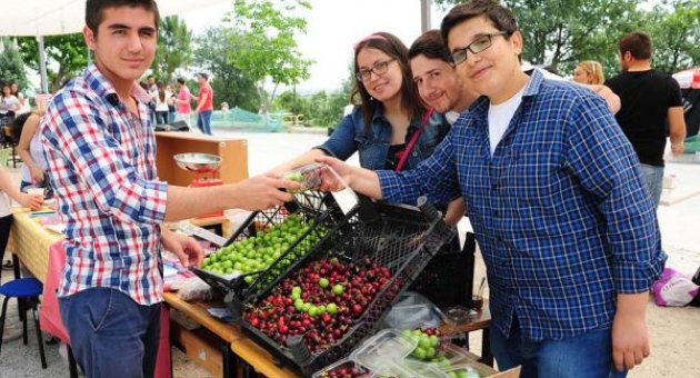 Girişimcilik dersini uygulamayla pekiştirdiler