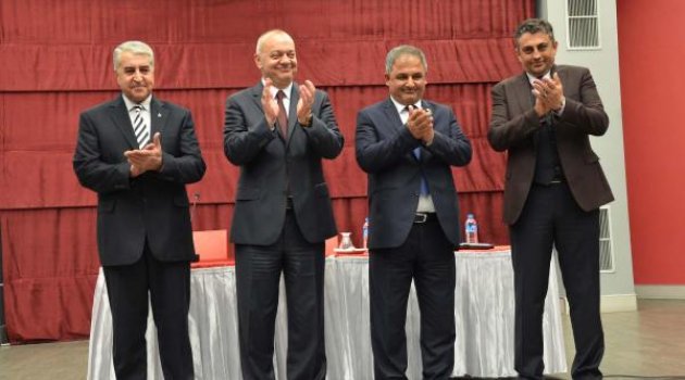 Manisa Büyükşehir Meclisi'nde MHP'nin eli güçlendi