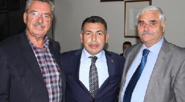Manisa'da MHP'den oy kapan AK Parti yurt dışıyla da güldü