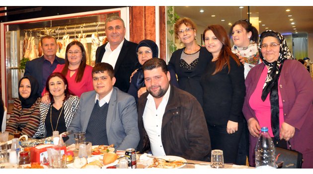MHP’li kadınlar yemekte bir araya geldi