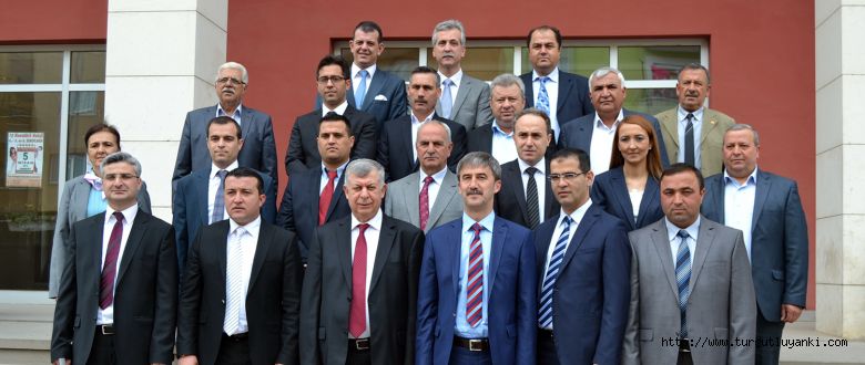 MHP’li Meclis üyeleri mazbatalarını aldı