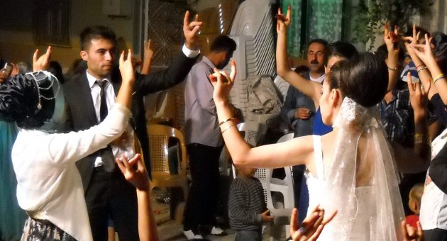 Mutluluklarına diyecek yoktu!..
