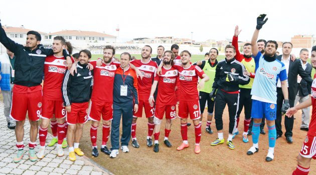 Nefesler tutuldu, kurtuluş için son 90 dakika!