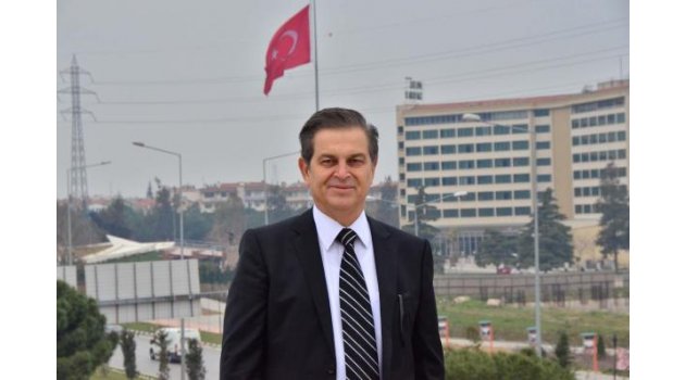 O müdür, personeliyle telsizden vedalaştı