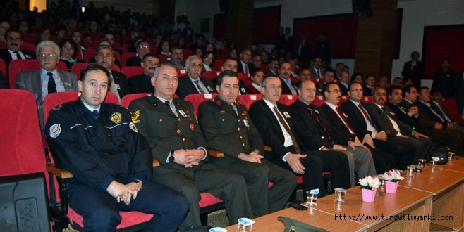 Öğrencilerden duygulandıran tören