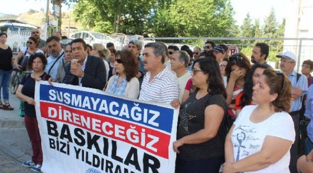Öğretmene 'terör örgütü propagandası' davasında beraat