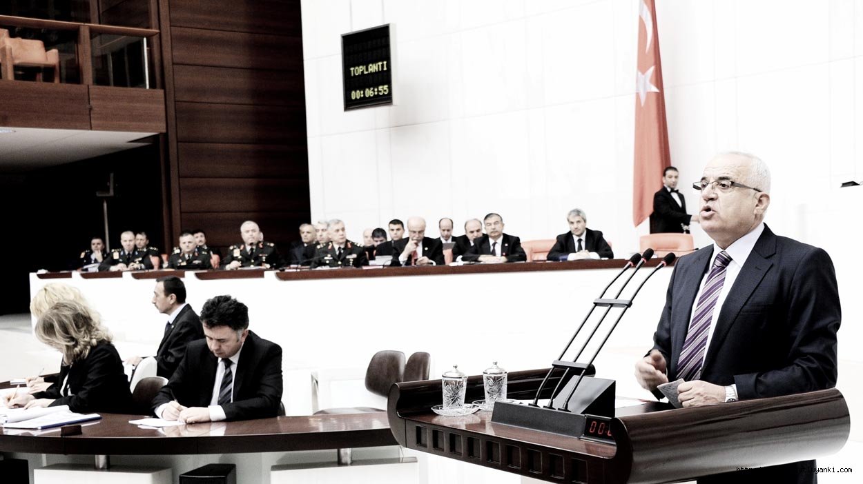 Ören: AKP savaş hedefinden vazgeçmeli