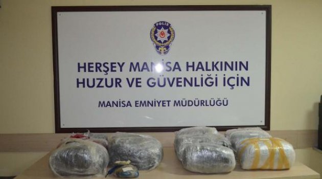 Otomobilde 57 kilo 110 gram esrar ele geçirildi