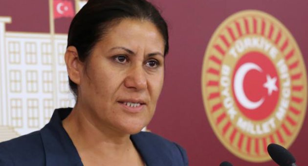 Öz: Yüksekokul Bilmecesi Sürüyor