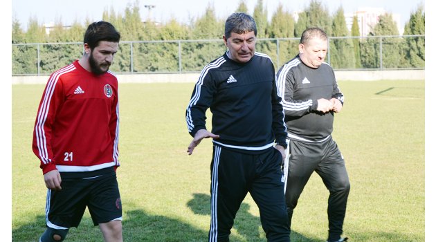 Özcan Kızıltan dümene geçti
