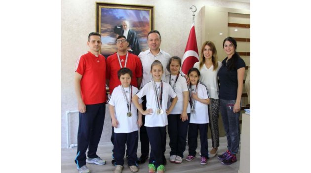 Özel sporculardan büyük başarı