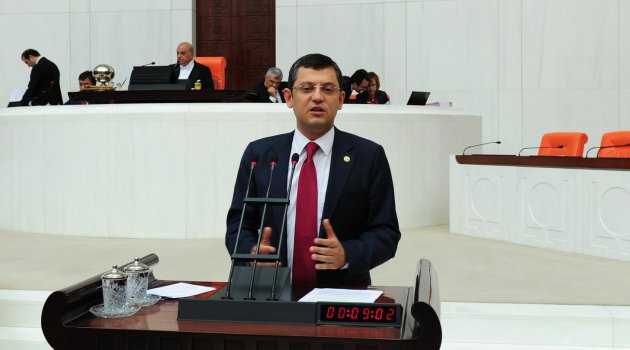 Özgür Özel  Belçika Saldırganının Türkiye'den Sınır Dışı Edilmesine İlişkin Belgeyi İstedi