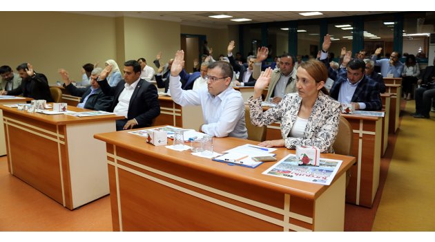 Şehit annesinin dilekçesi mecliste duygusal anların yaşanmasına neden oldu