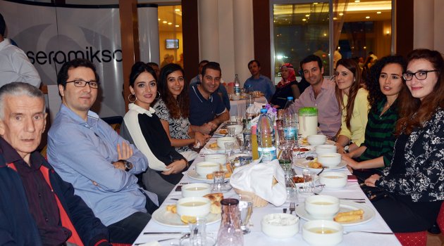 Seramiksan ailesi iftarda bir araya geldi
