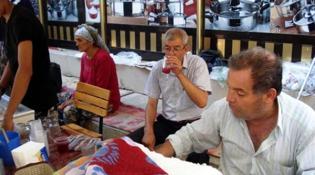 Sıcakla mücadelenin formülü, kar helvası