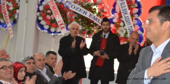 Tanrıverdi, 100 Kişilik AKP’li grupla salonu terk etti