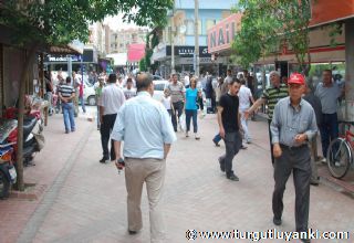 Emniyetin tatbikatı çarşıyı ayağa kaldırdı