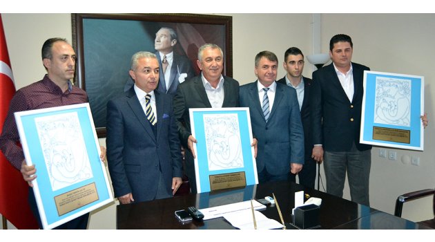Turgutlu’da 3 firmaya bebek dostu işyeri plaketi