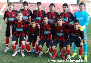 Turgutluspor A2 rakip tanımıyor: 3-1